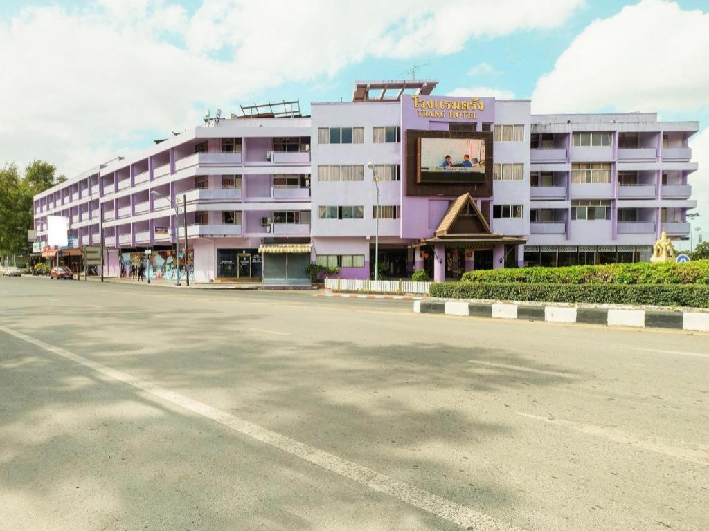 Oyo 565 Trang Hotel Kültér fotó