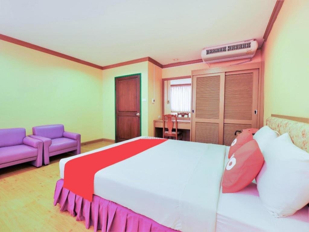 Oyo 565 Trang Hotel Kültér fotó