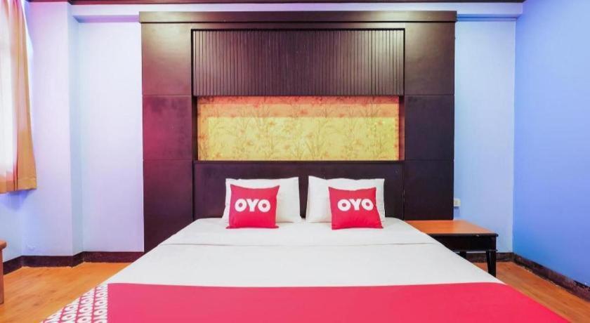 Oyo 565 Trang Hotel Kültér fotó