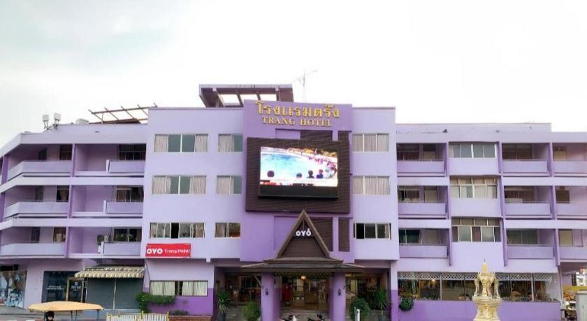 Oyo 565 Trang Hotel Kültér fotó