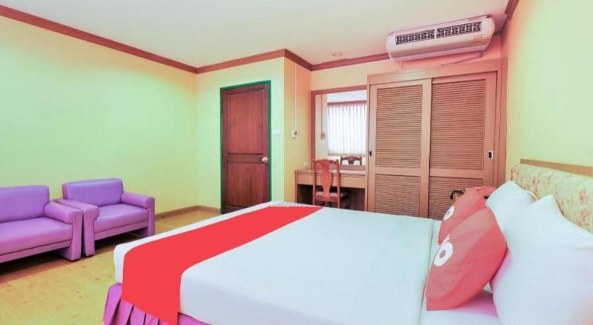 Oyo 565 Trang Hotel Kültér fotó