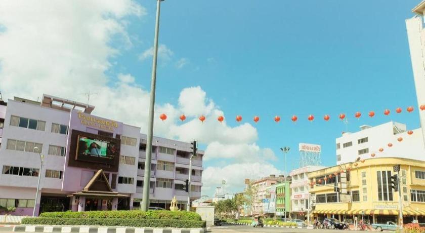 Oyo 565 Trang Hotel Kültér fotó