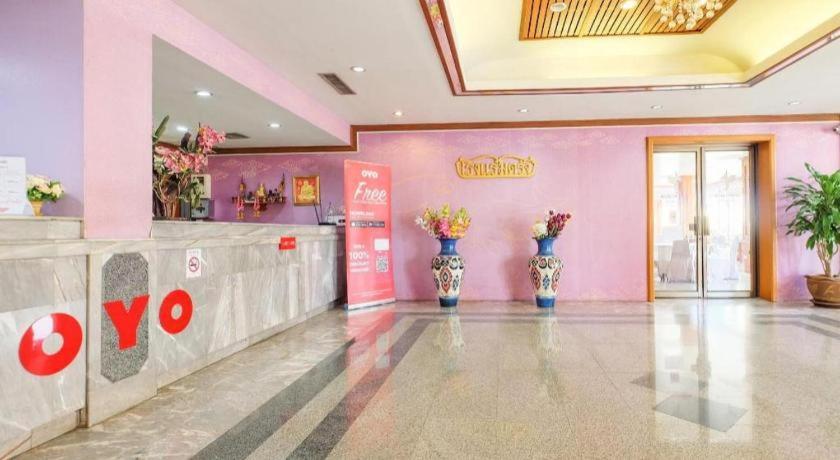 Oyo 565 Trang Hotel Kültér fotó